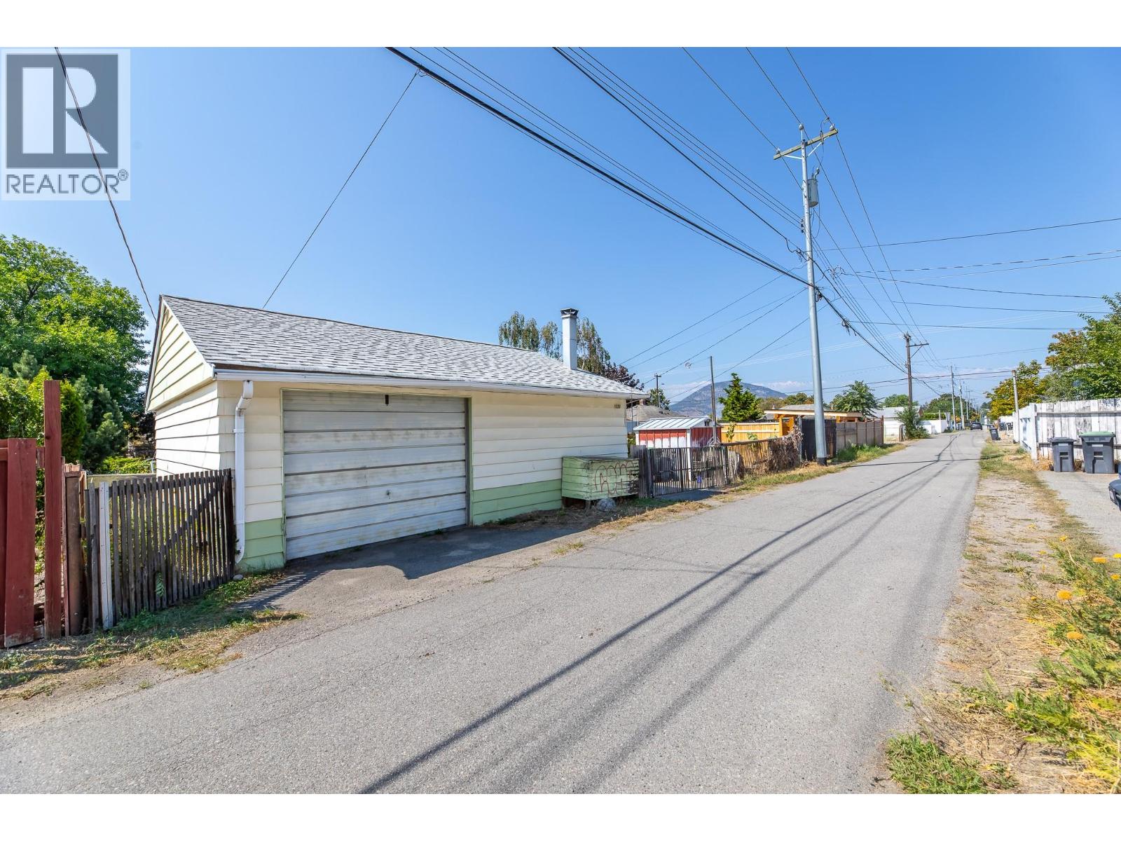 1226 KILWINNING Street, Penticton