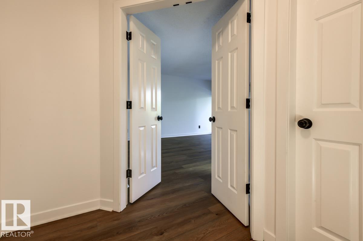 Photo 44 of 7 14820 45 Av Nw, Edmonton AB