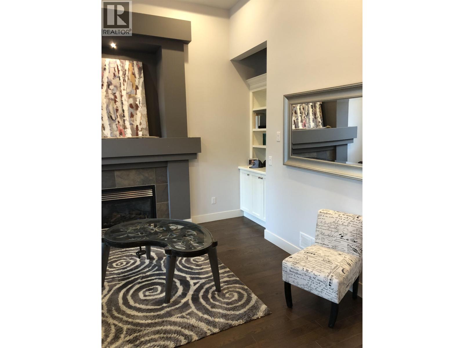 Photo 5 of 11620 Harris Road, Pitt Meadows BC