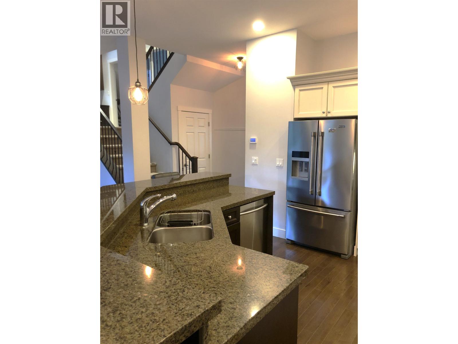 Photo 13 of 11620 Harris Road, Pitt Meadows BC