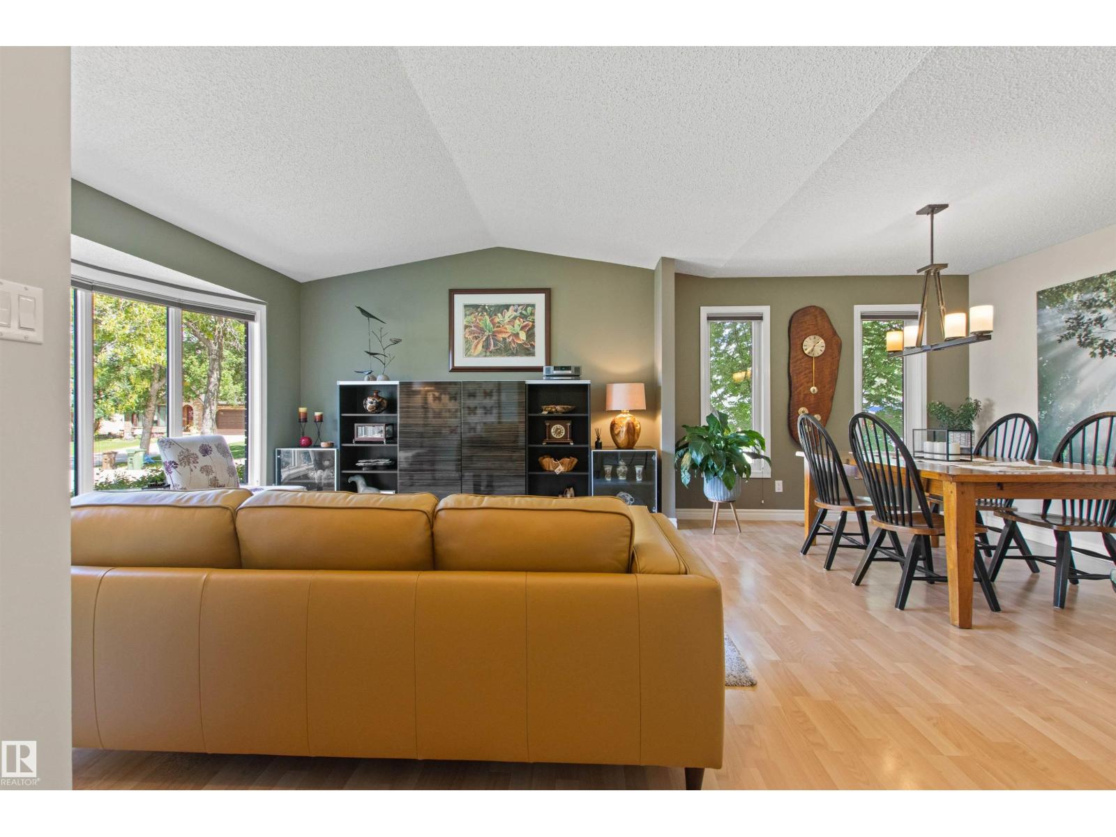 Photo 50 of 1 Lovatt Pl, St Albert AB