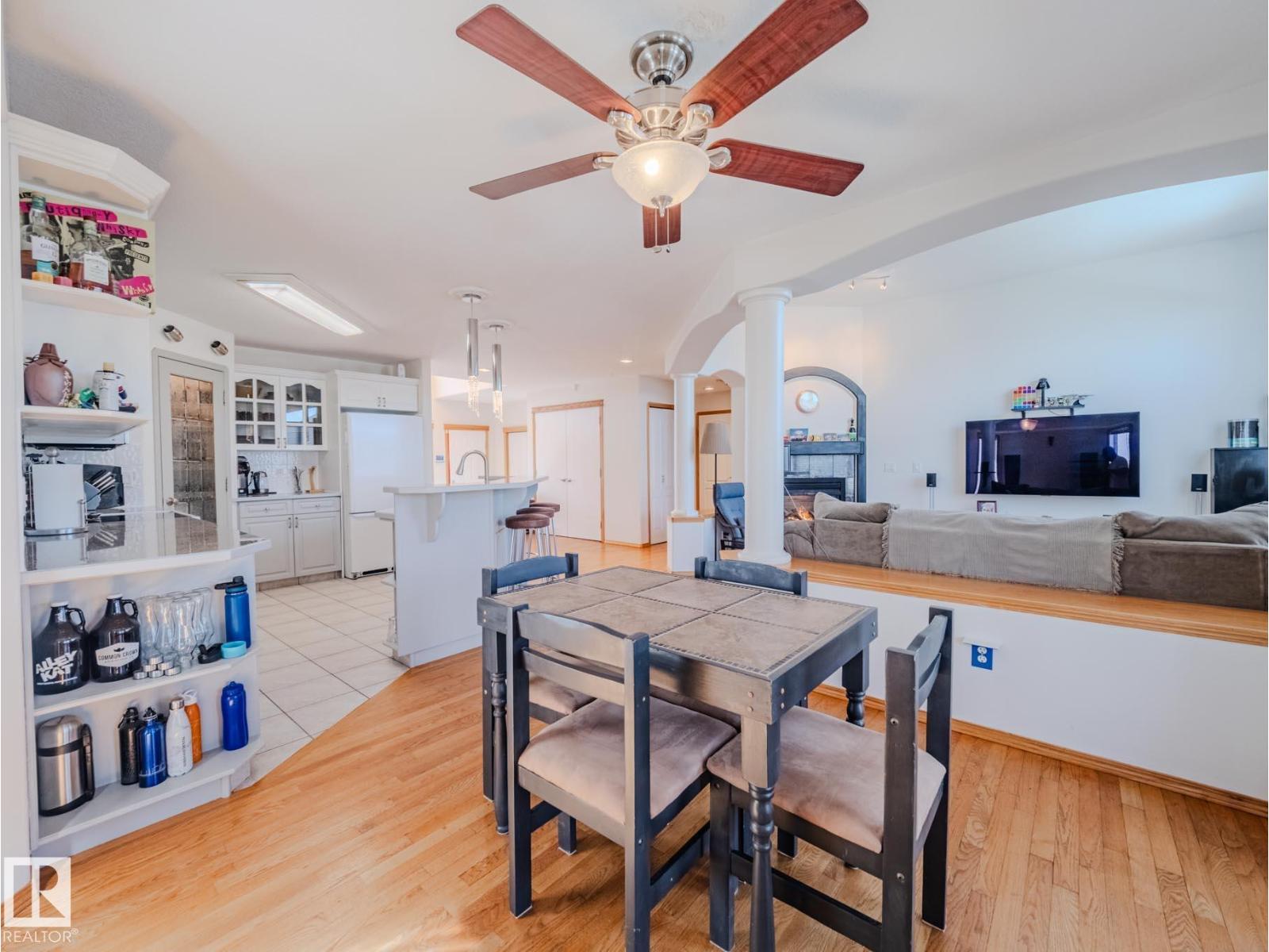 Photo 13 of 7824 165 Av Nw, Edmonton AB