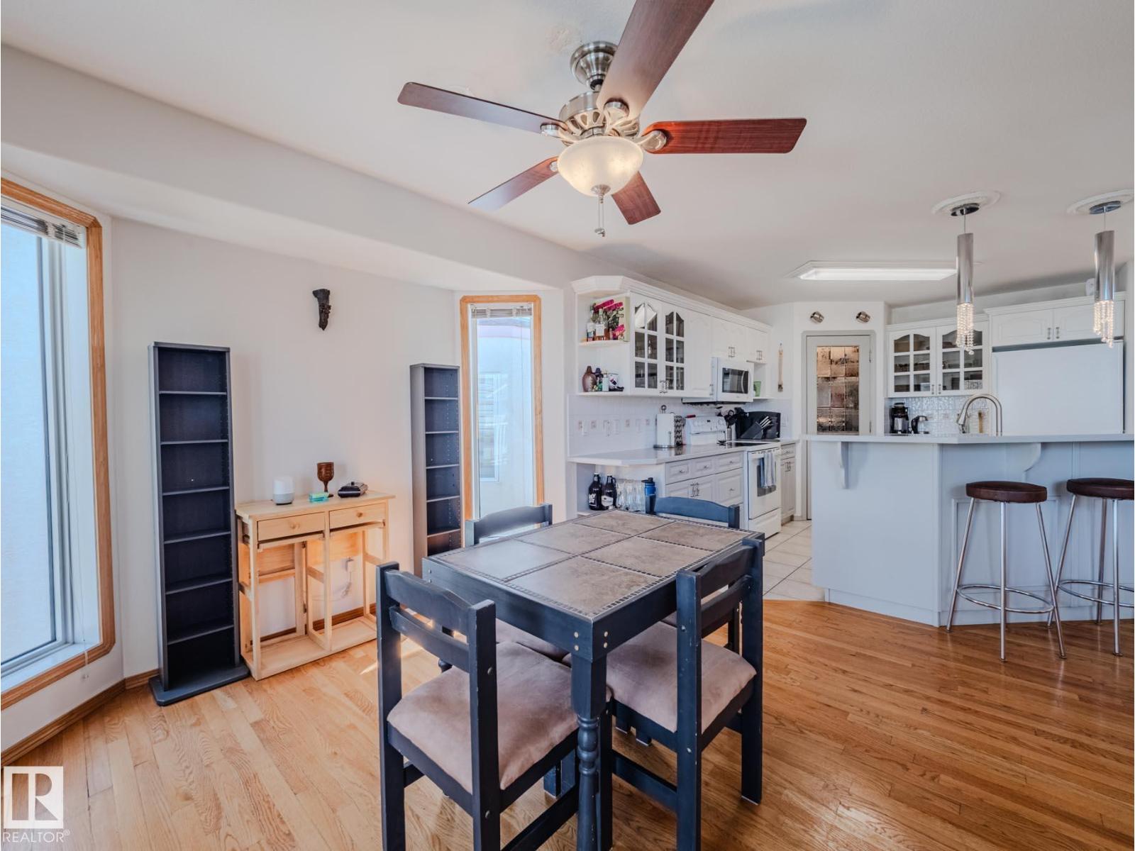Photo 15 of 7824 165 Av Nw, Edmonton AB