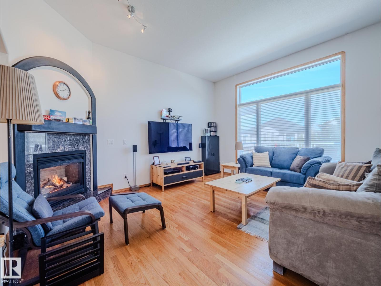 Photo 16 of 7824 165 Av Nw, Edmonton AB