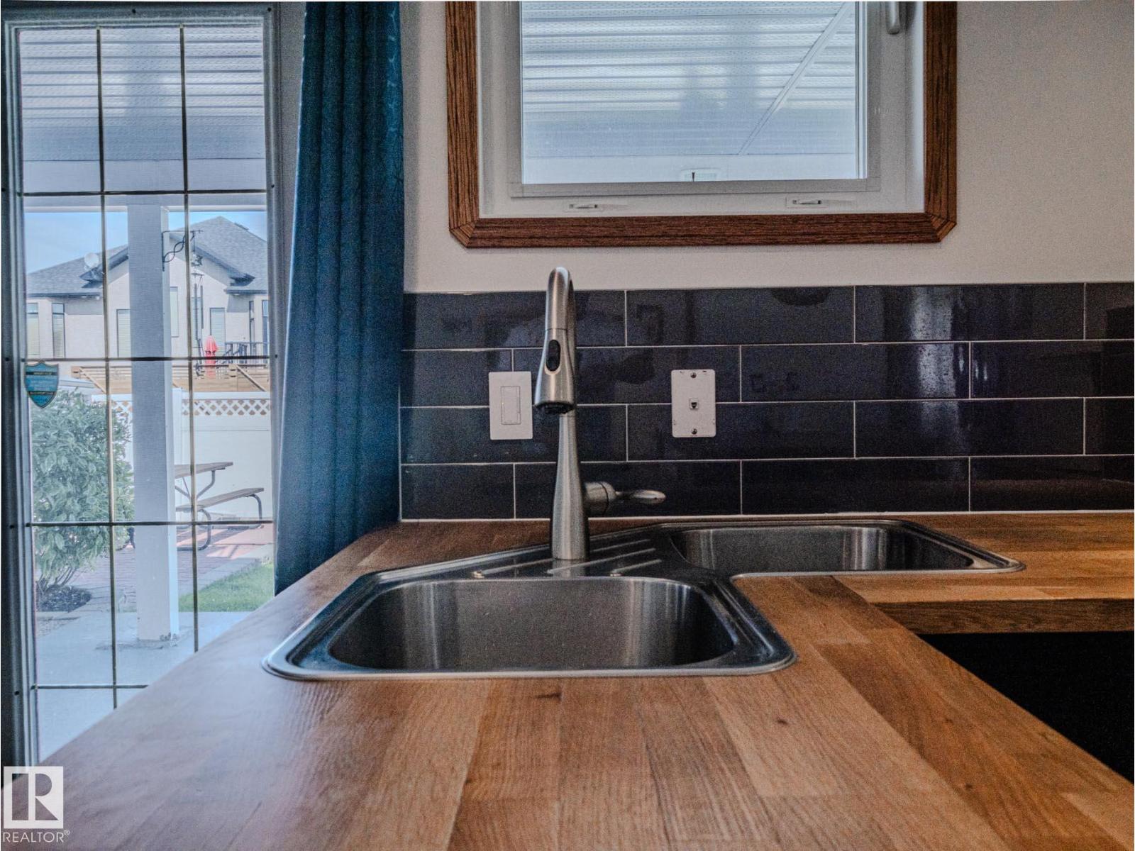 Photo 46 of 7824 165 Av Nw, Edmonton AB