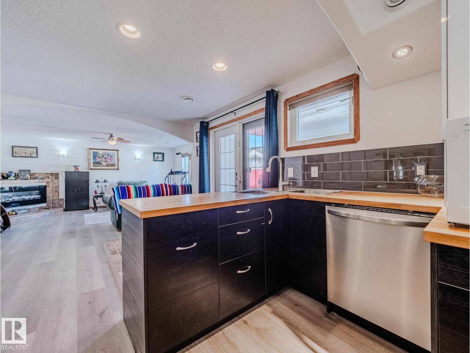 Photo 48 of 7824 165 Av Nw, Edmonton AB