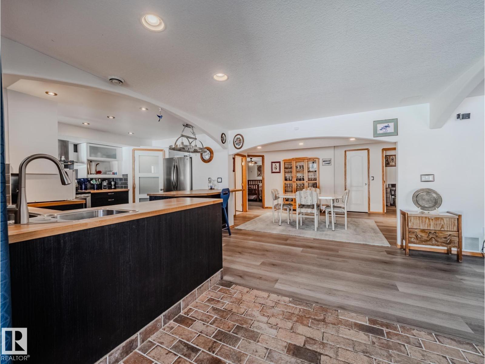 Photo 50 of 7824 165 Av Nw, Edmonton AB