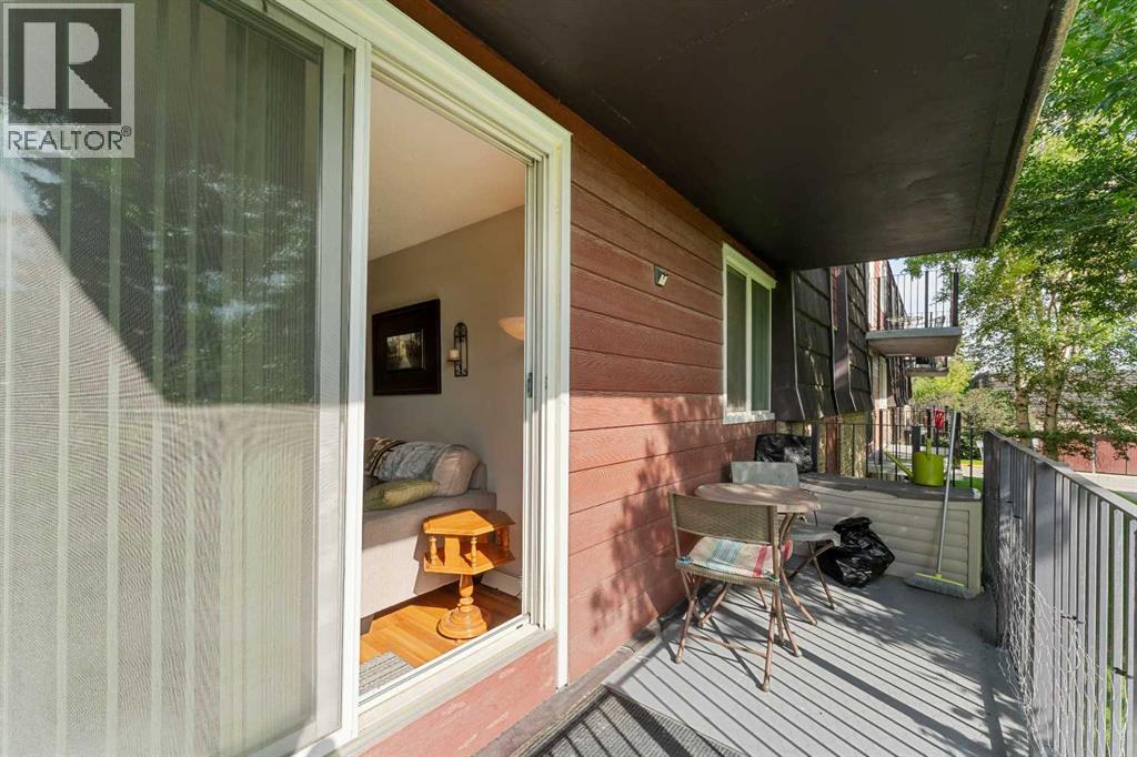 Photo 10 of 15 C 80 Galbraith Drive Sw, Calgary AB