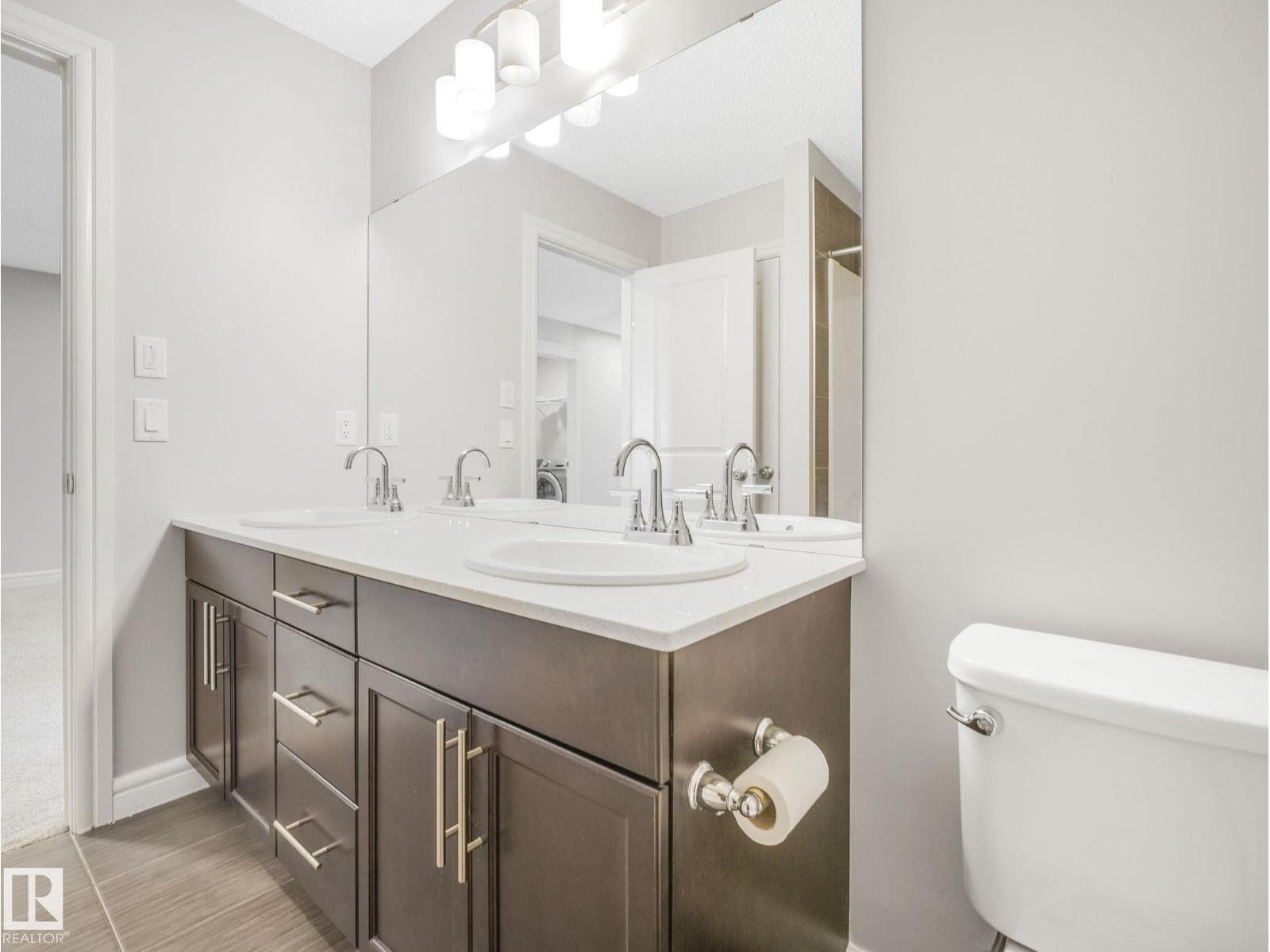 Photo 27 of 9919 223 St Nw, Edmonton AB