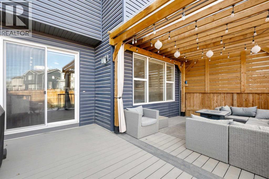 Photo 39 of 132 Wolf Hollow Crescent Se, Calgary AB