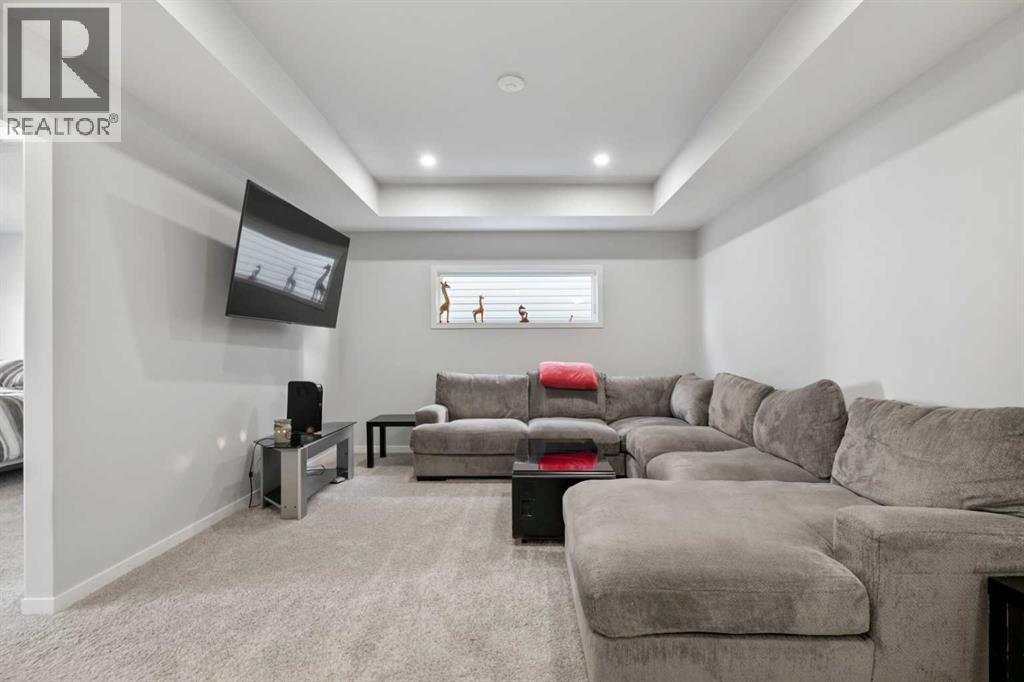 Photo 22 of 132 Wolf Hollow Crescent Se, Calgary AB