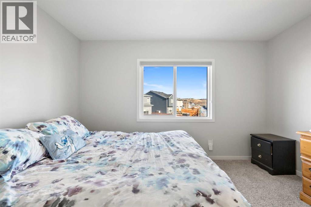 Photo 34 of 132 Wolf Hollow Crescent Se, Calgary AB