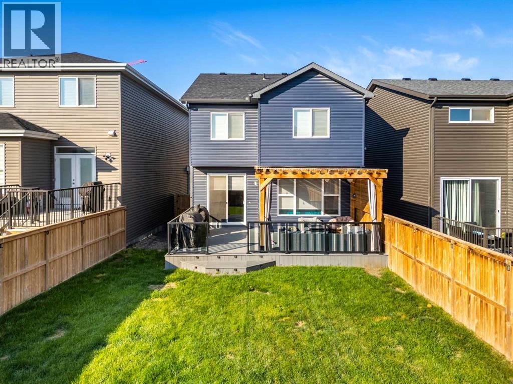 Photo 42 of 132 Wolf Hollow Crescent Se, Calgary AB