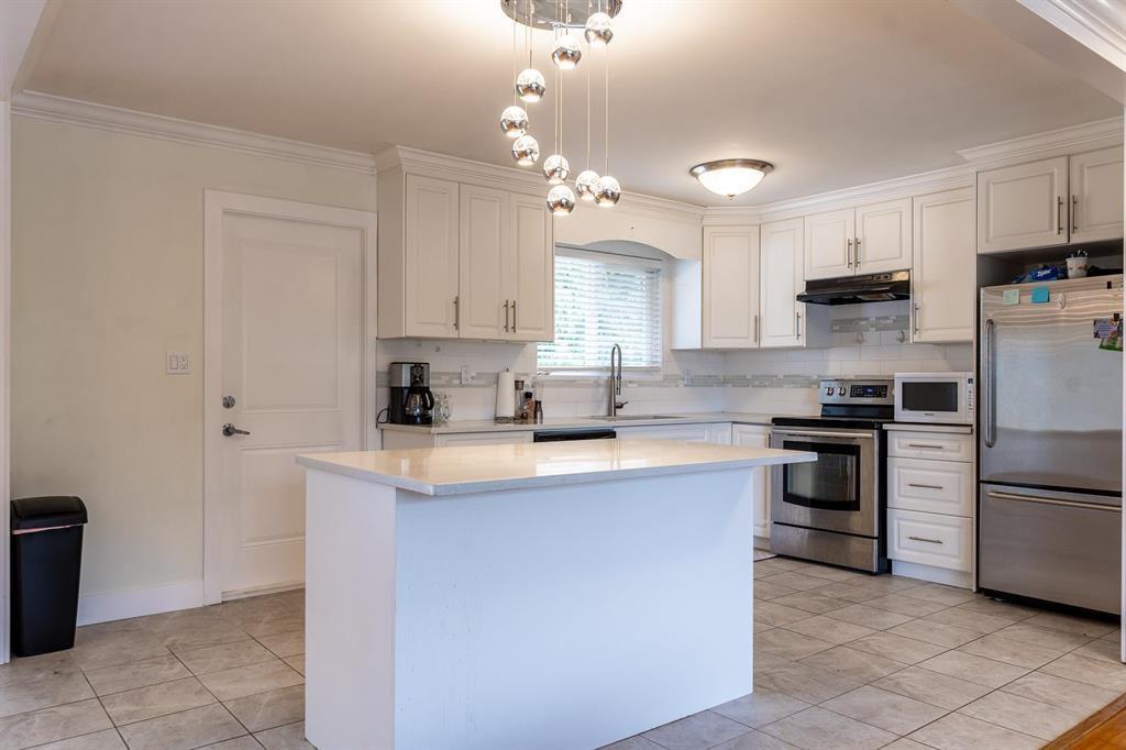 Photo 12 of 11276 Kendale View, Delta BC
