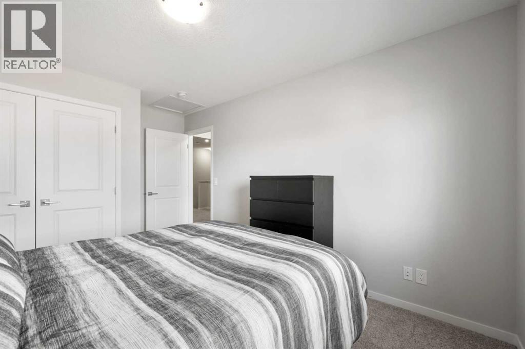 Photo 32 of 132 Wolf Hollow Crescent Se, Calgary AB