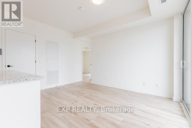 Photo 11 of 305 335 Wheat Boom Drive, Oakville ON