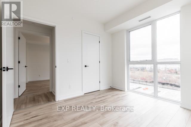Photo 16 of 305 335 Wheat Boom Drive, Oakville ON