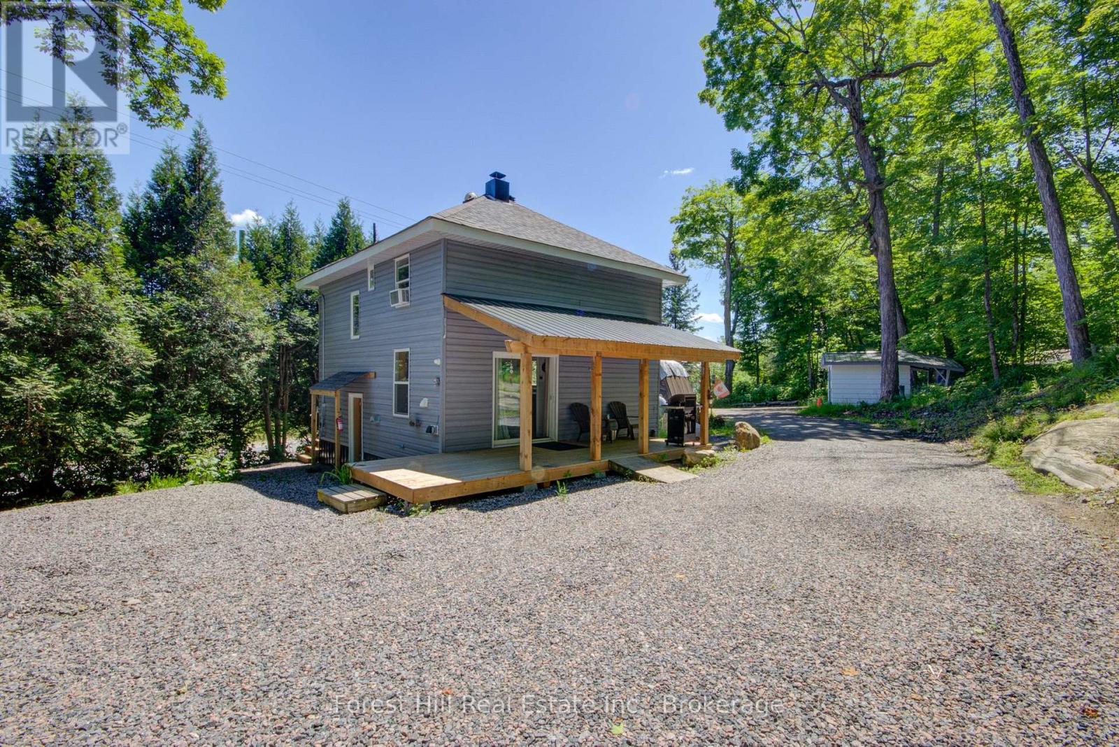 Photo 19 of 4061 Muskoka Rd 169 Road, Muskoka Lakes ON