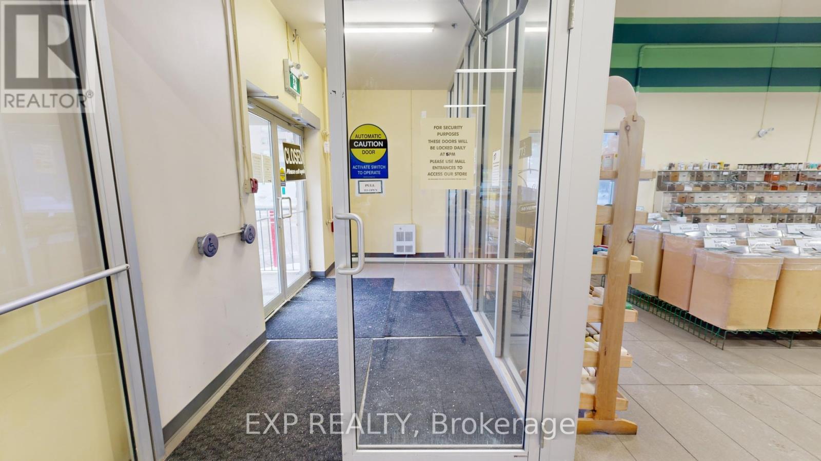 Photo 5 of 76 C 301 Oxford Street W, London North ON