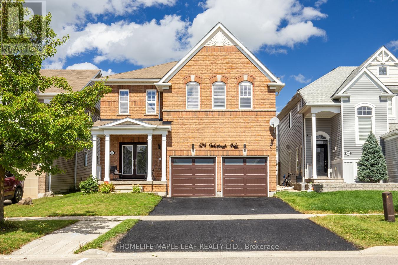 Photo 3 of 535 Wansbrough Way, Shelburne ON