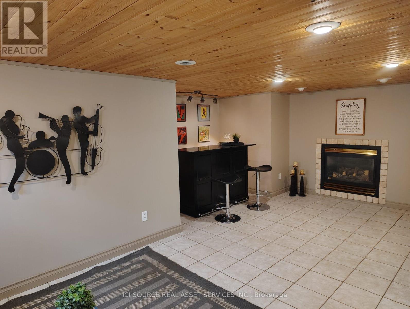 Photo 25 of 8581 Jerome Street, Windsor ON