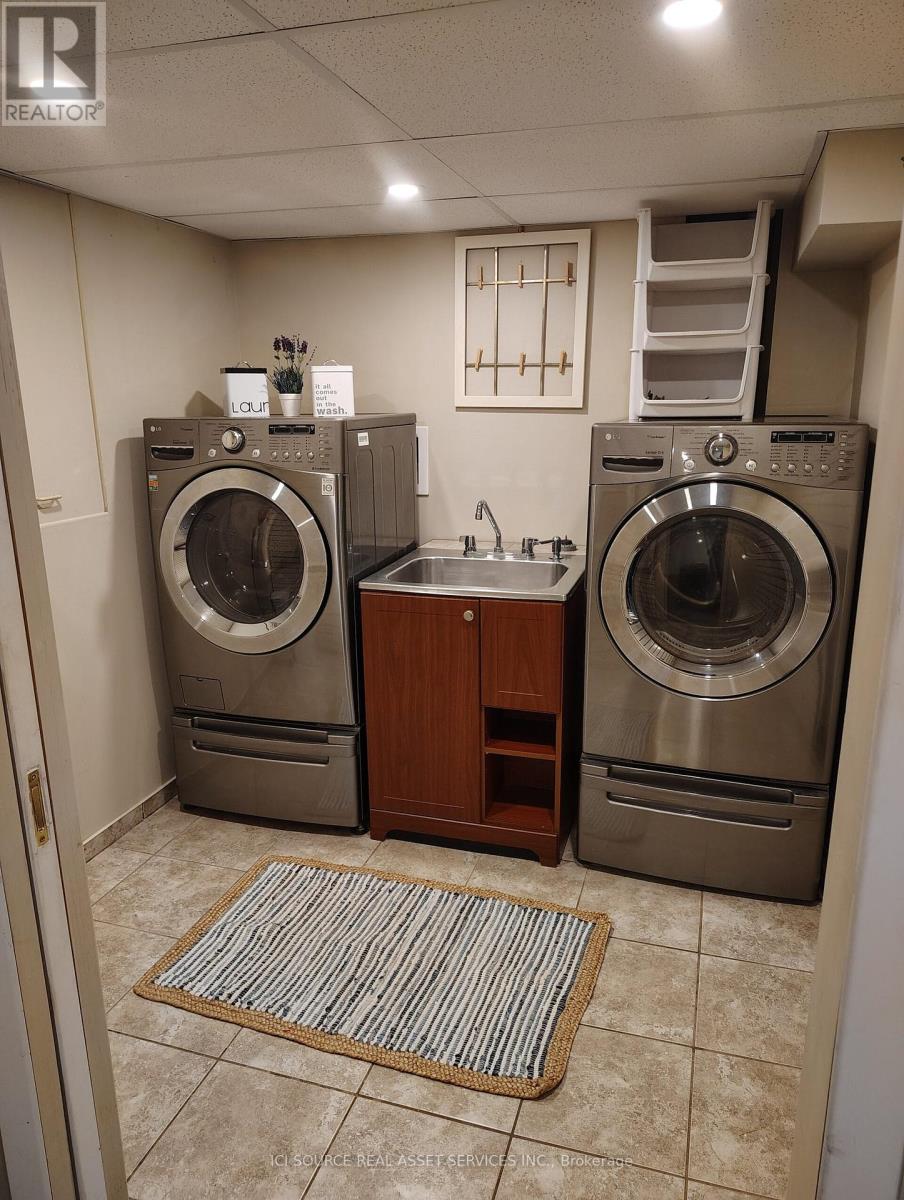 Photo 26 of 8581 Jerome Street, Windsor ON
