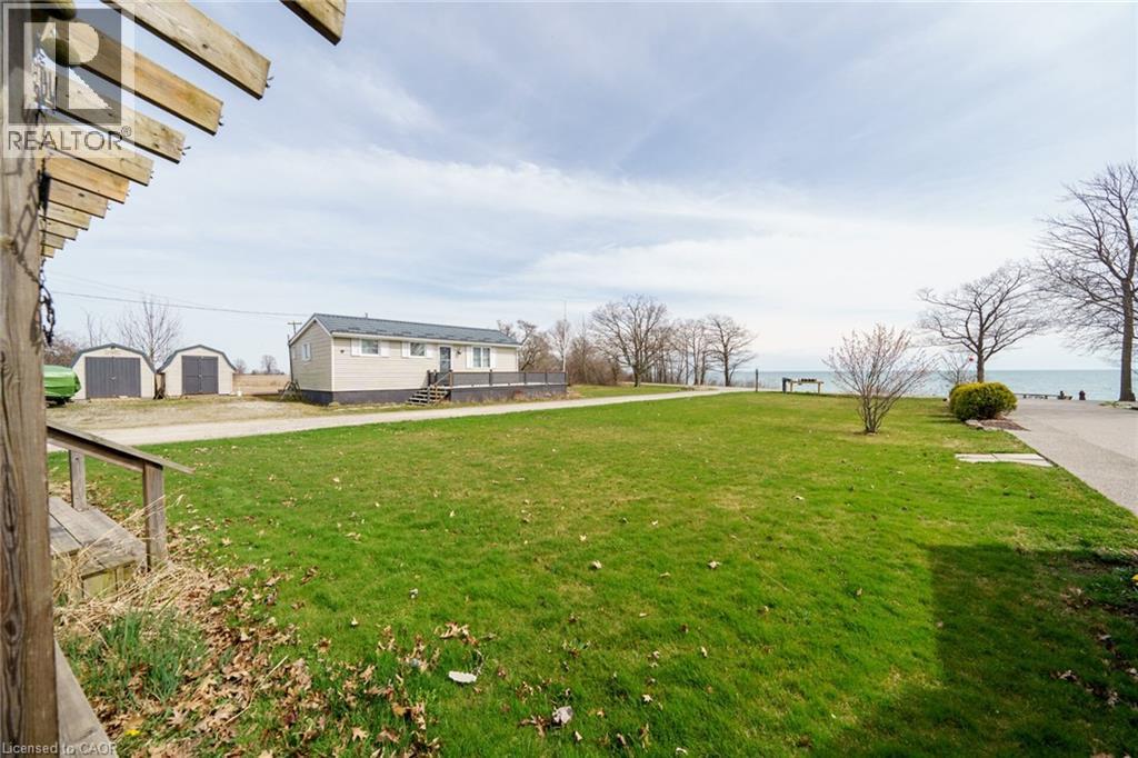 Photo 20 of 307 Lakeshore Road, Selkirk ON