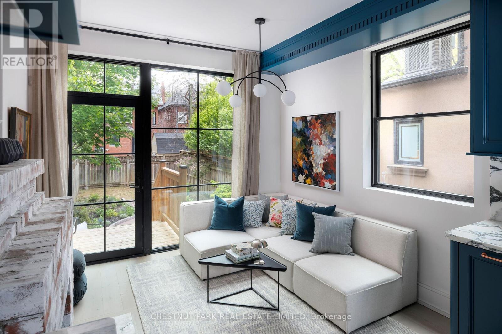 Photo 30 of 497 Brunswick Avenue, Toronto ON