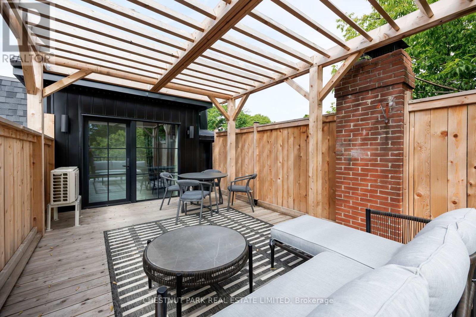 Photo 40 of 497 Brunswick Avenue, Toronto ON