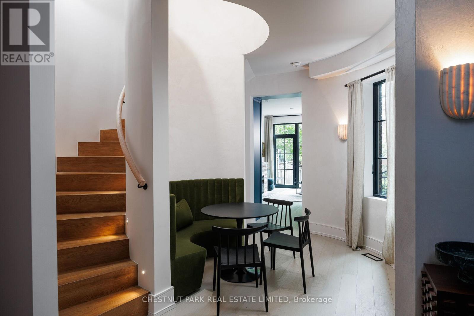 Photo 18 of 497 Brunswick Avenue, Toronto ON