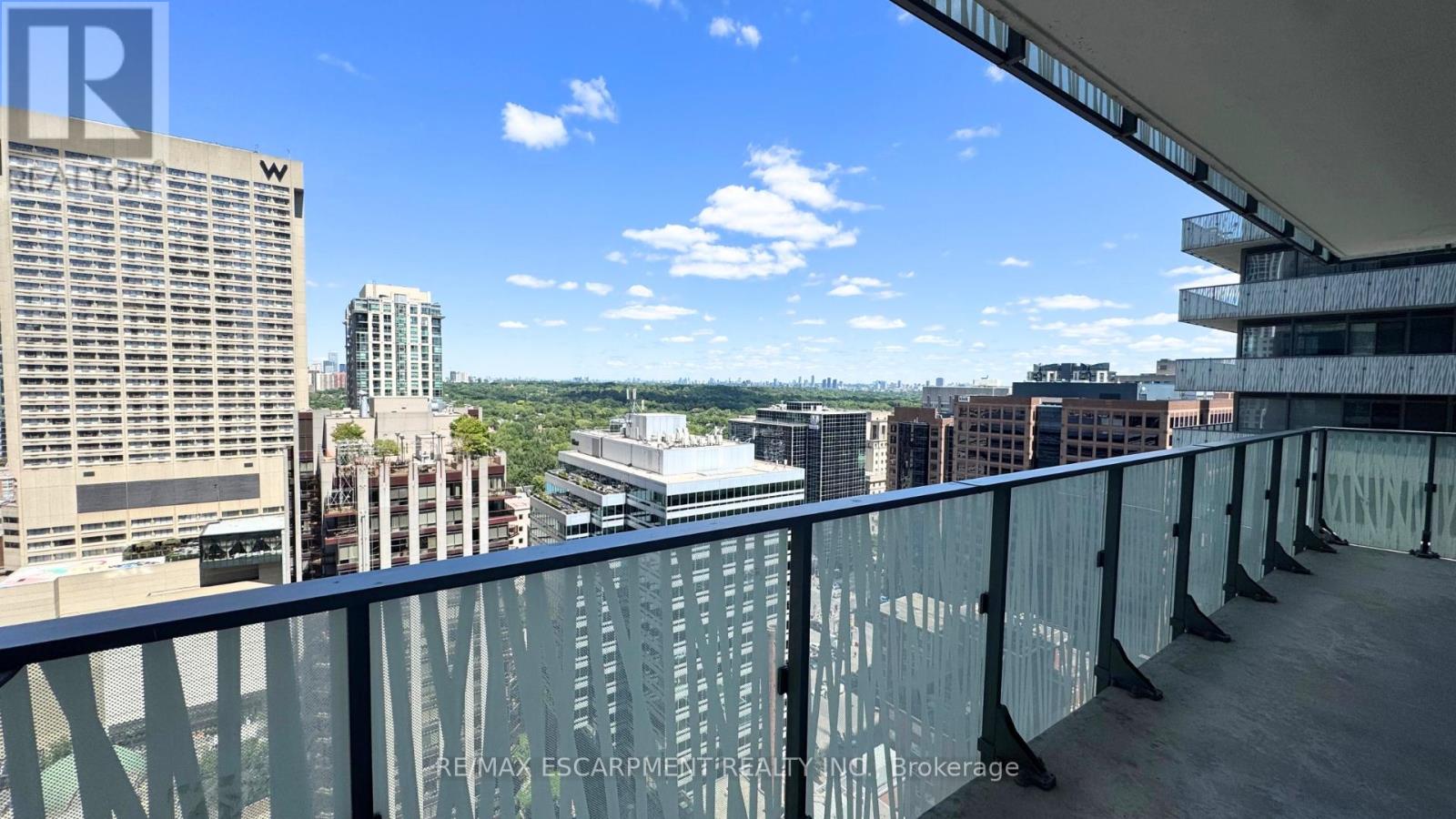 Photo 35 of 2409 42 Charles Street E, Toronto ON