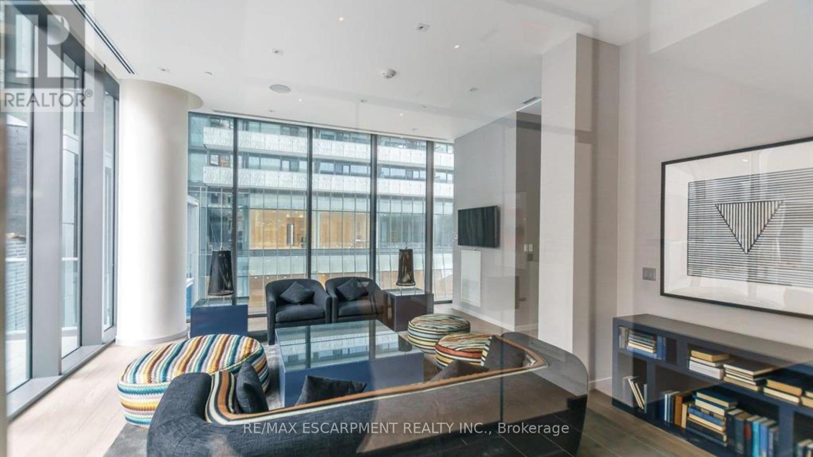 Photo 33 of 2409 42 Charles Street E, Toronto ON