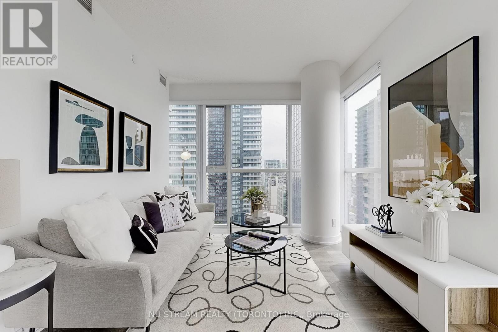 Photo 8 of 2302 87 Peter Street, Toronto ON