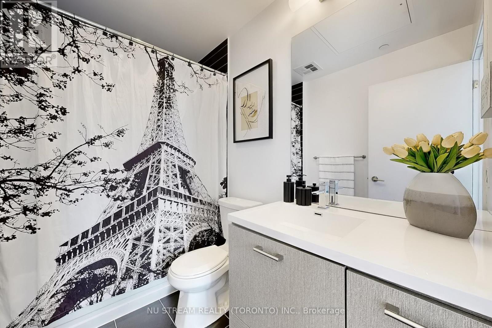 Photo 36 of 2302 87 Peter Street, Toronto ON