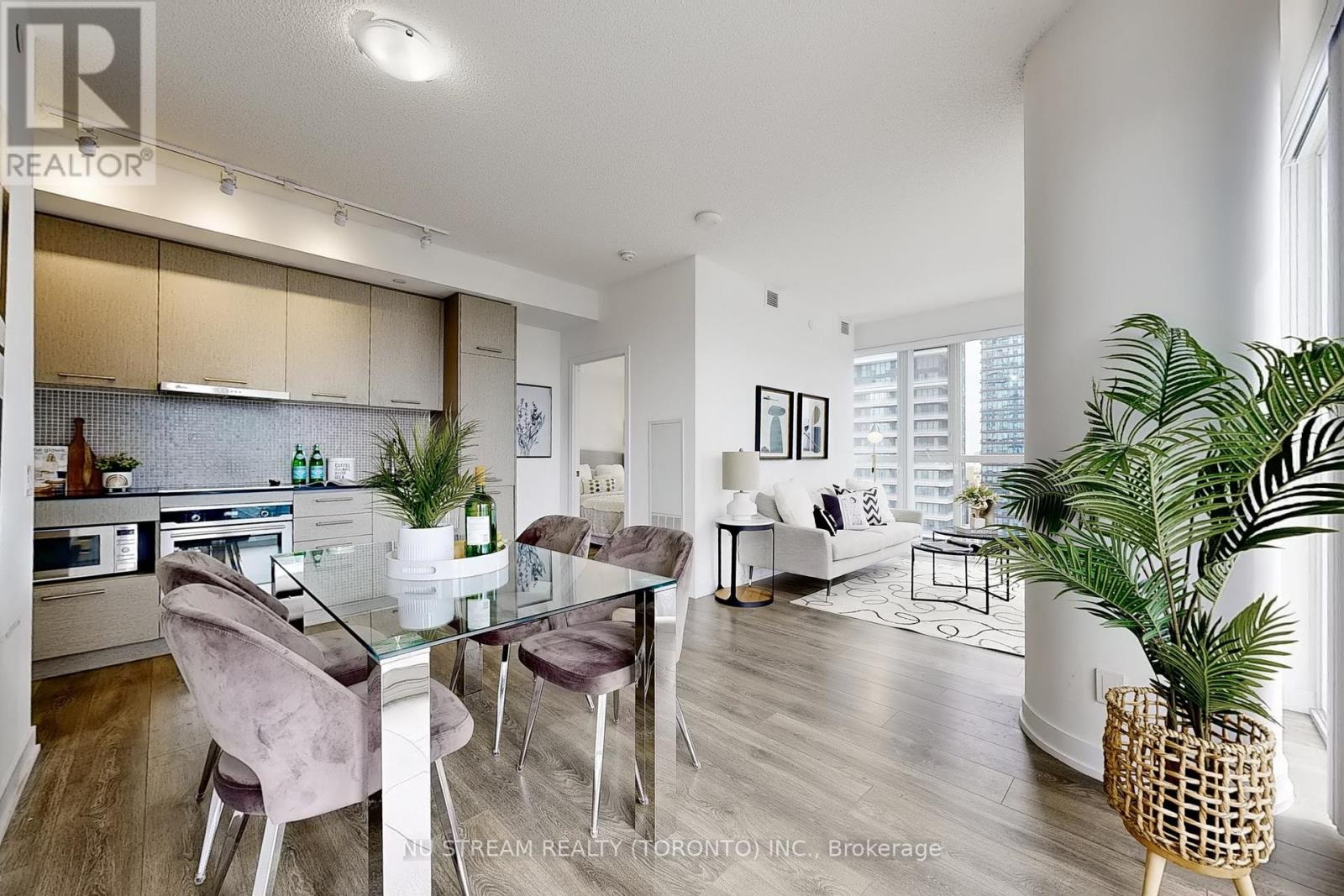 Photo 18 of 2302 87 Peter Street, Toronto ON