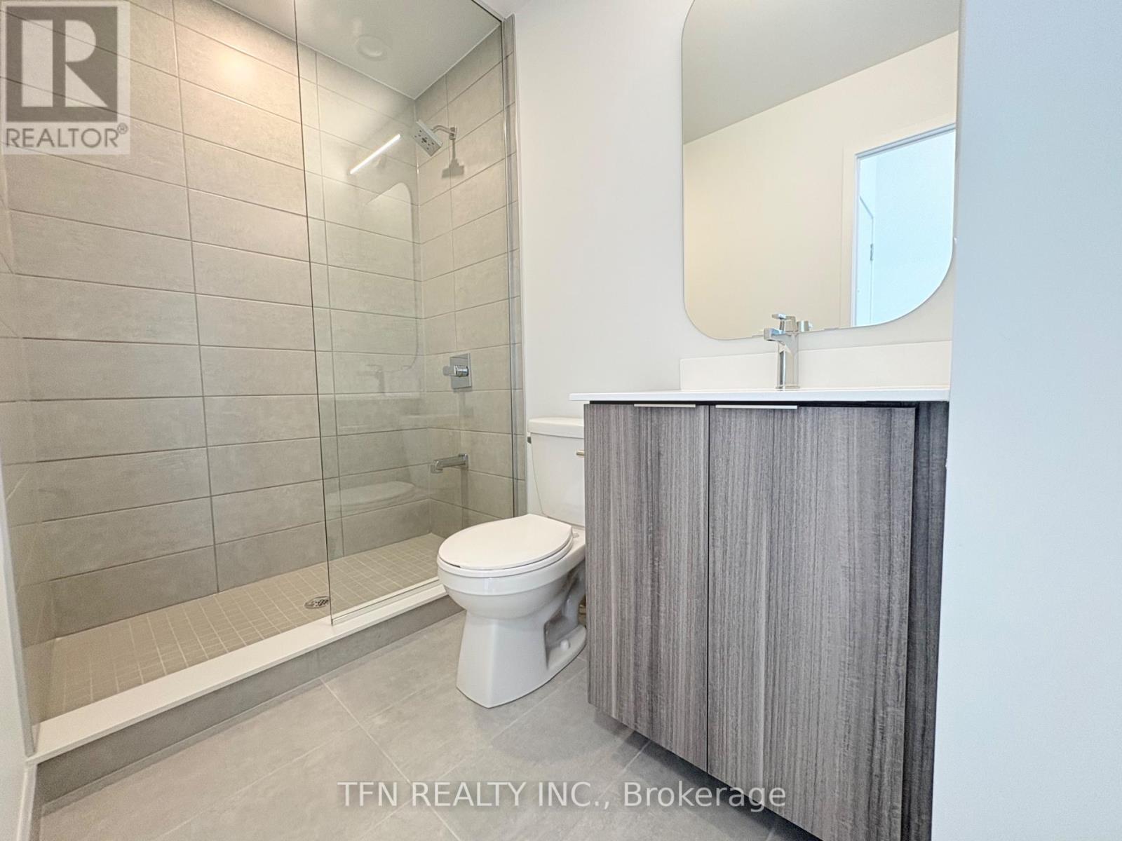 Photo 11 of 1205 15 Richardson Street, Toronto ON