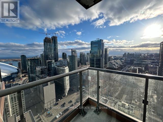 Photo 4 of 3702 55 Mercer Street, Toronto ON