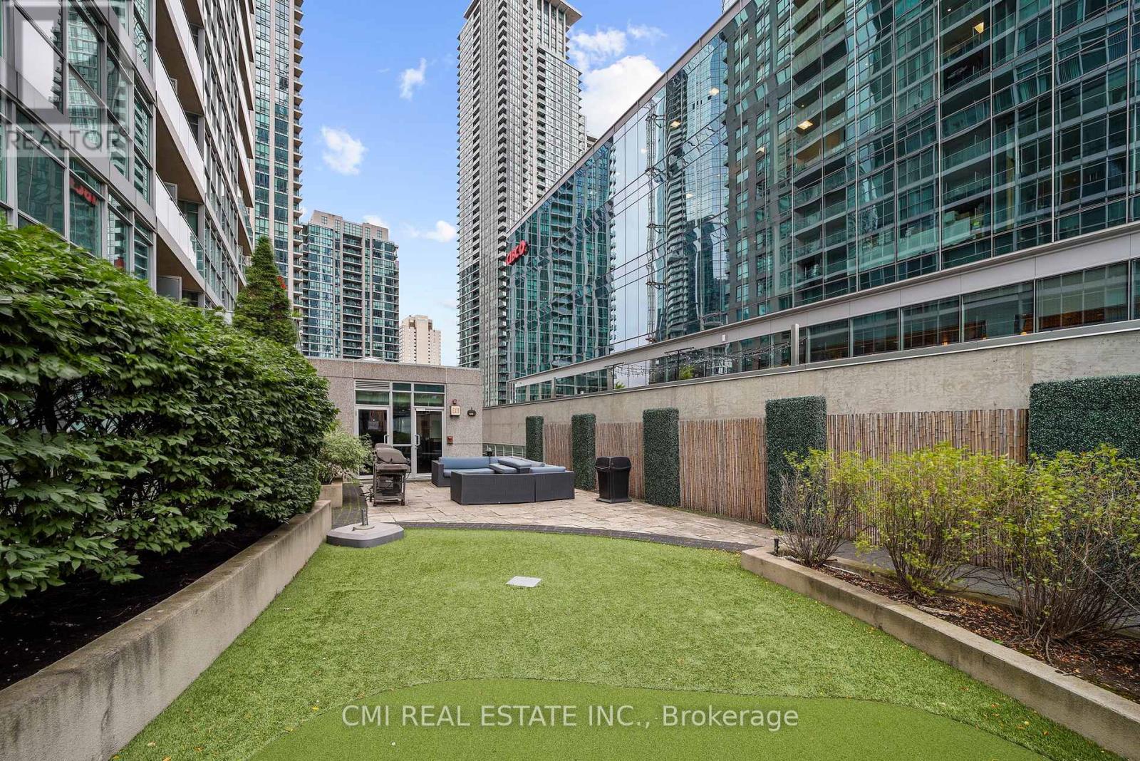 Photo 14 of 2603 18 Yonge Street, Toronto ON