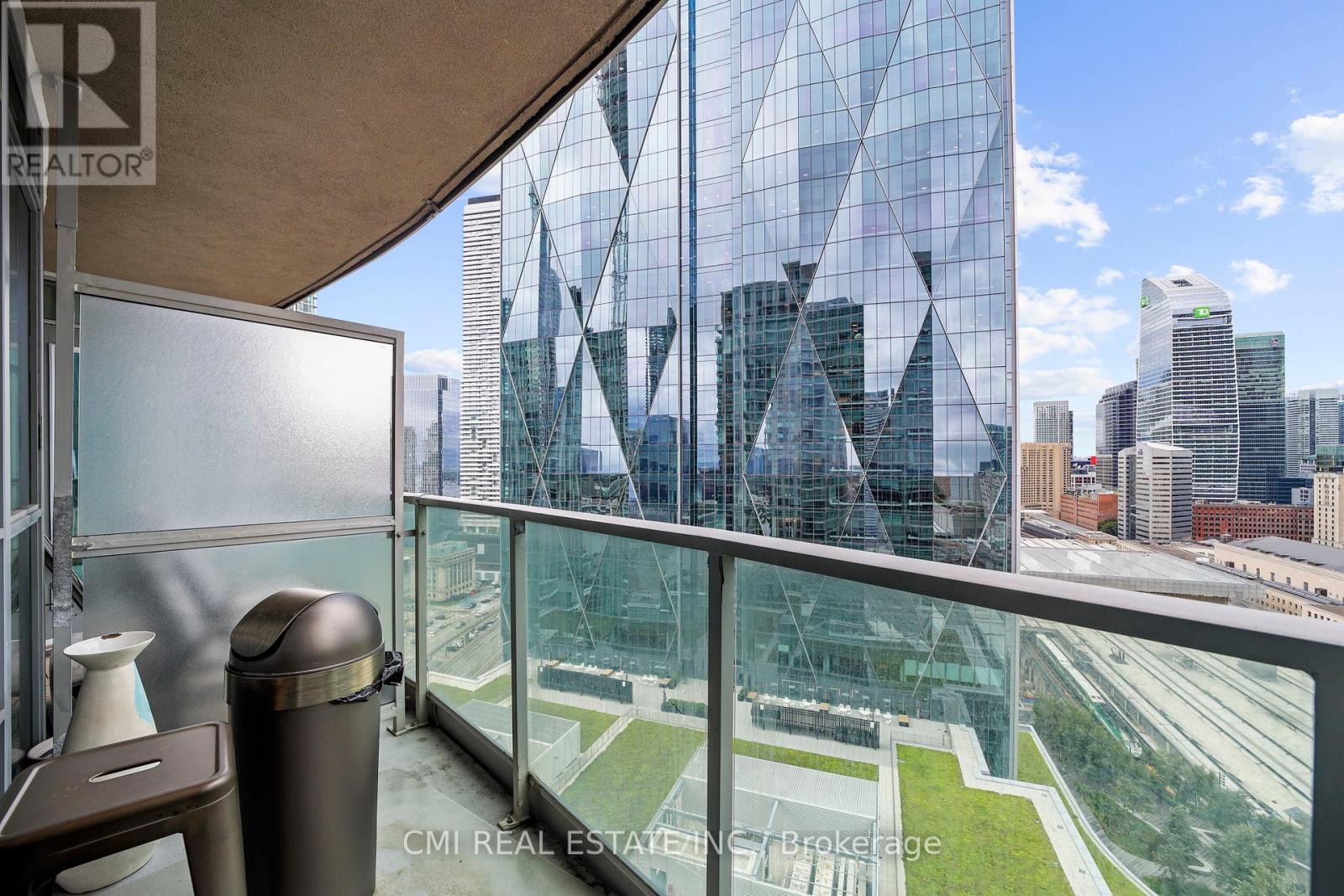 Photo 1 of 2603 18 Yonge Street, Toronto ON