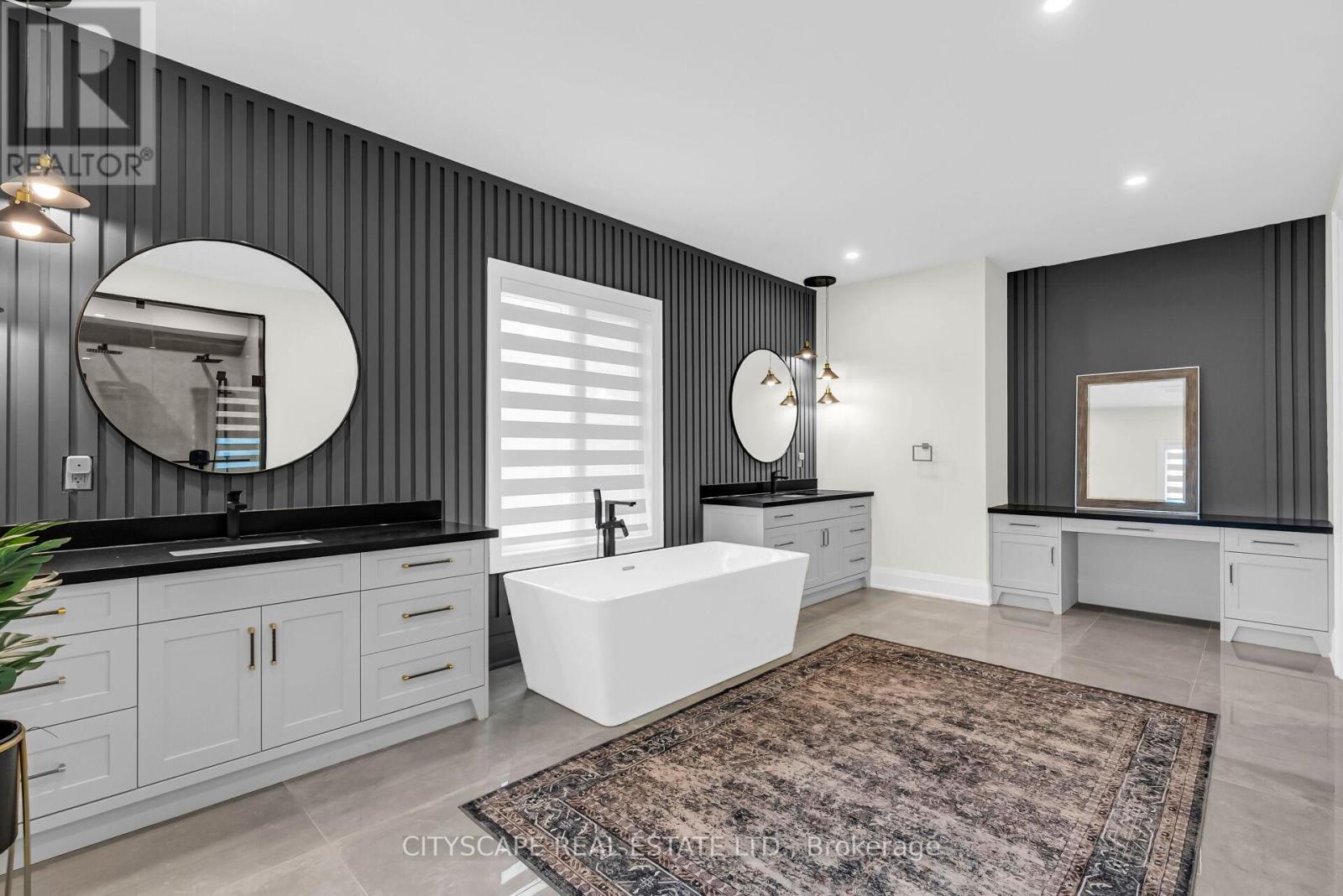 Photo 8 of 140 Hillmount Avenue, Toronto ON