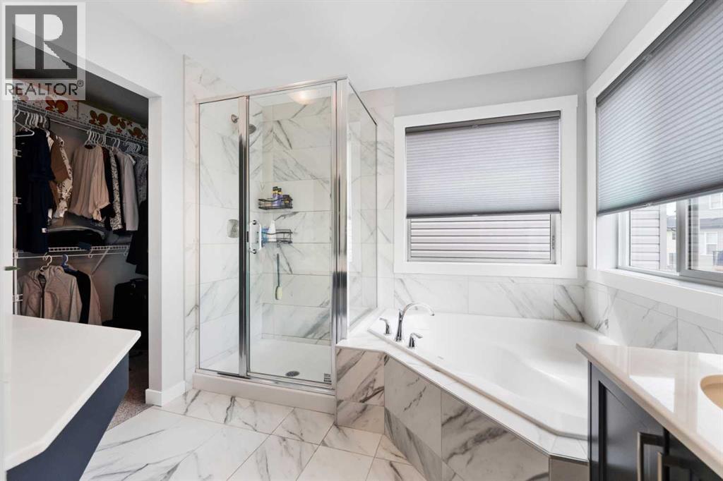 Single Family House for Sale in  Nolanhurst Common NW Nolan Hill Calgary 