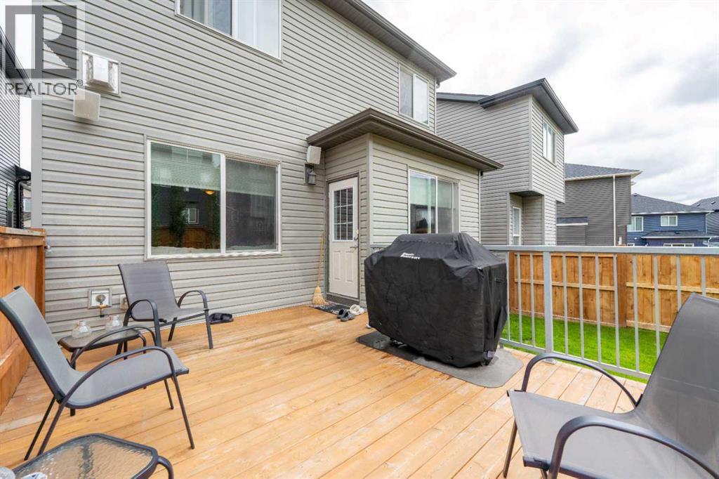 Single Family House for Sale in  Nolanhurst Common NW Nolan Hill Calgary 