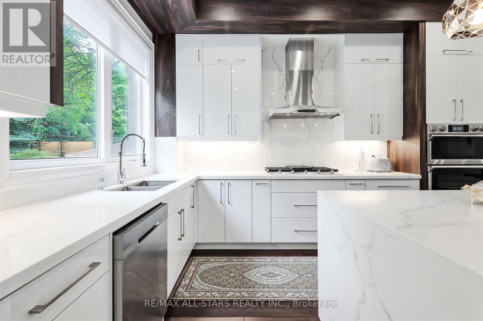 Photo 44 of 50 Eastville Avenue, Toronto ON