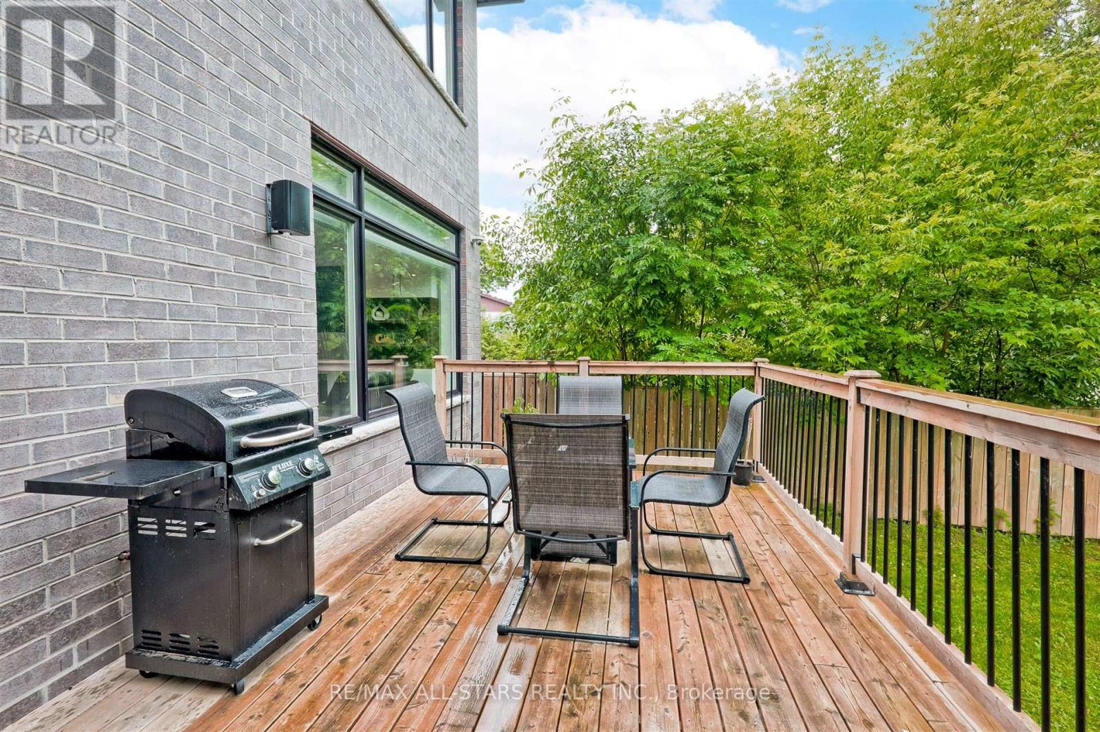 Photo 42 of 50 Eastville Avenue, Toronto ON