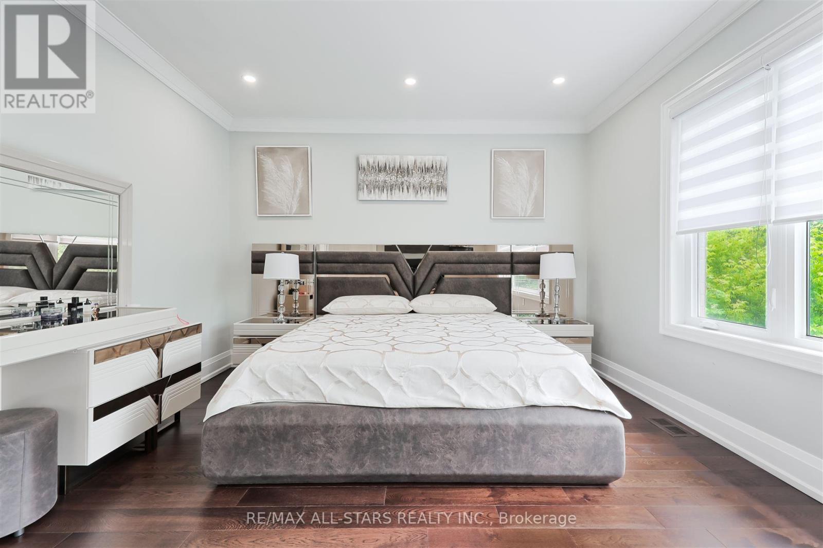 Photo 43 of 50 Eastville Avenue, Toronto ON