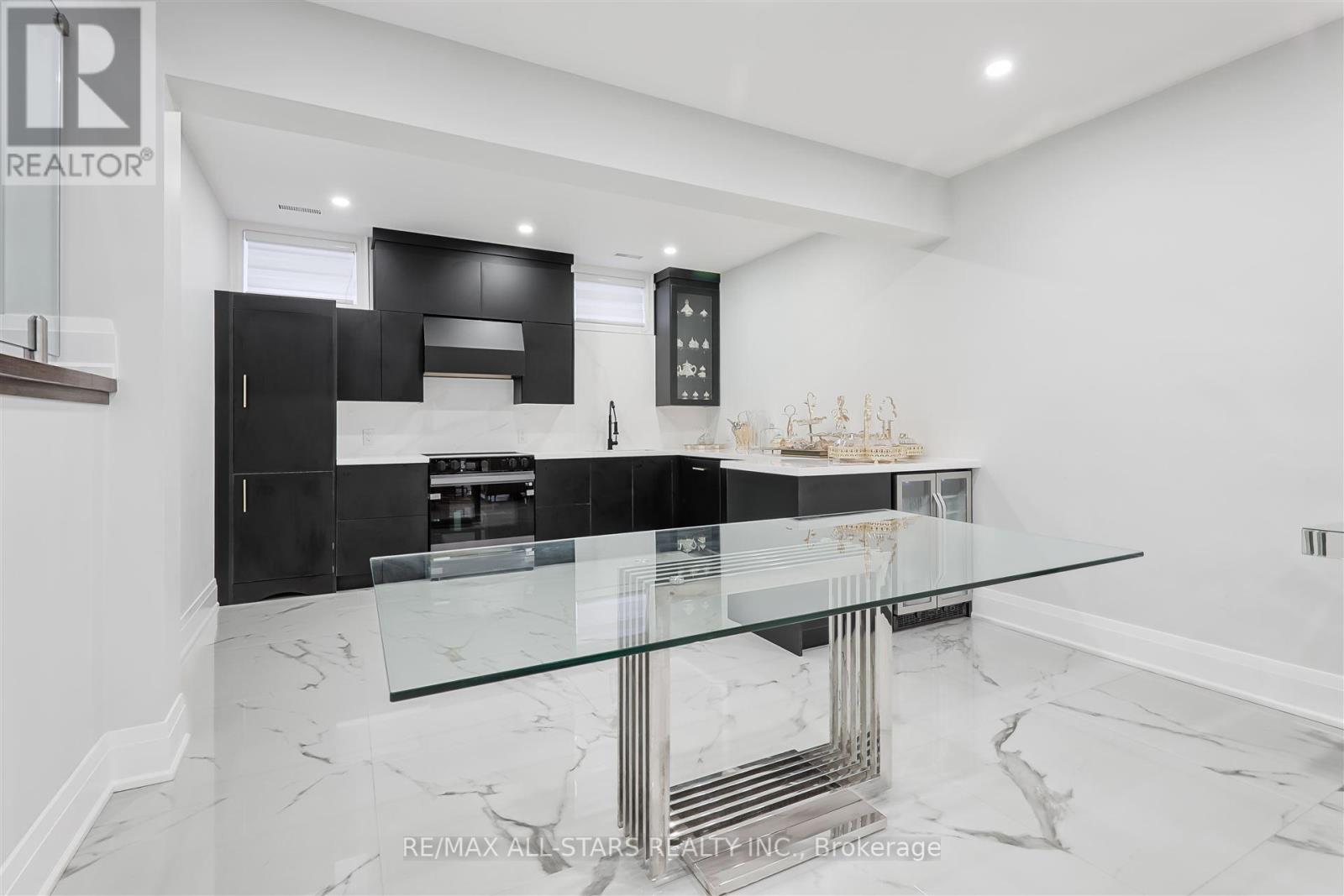 Photo 7 of 50 Eastville Avenue, Toronto ON