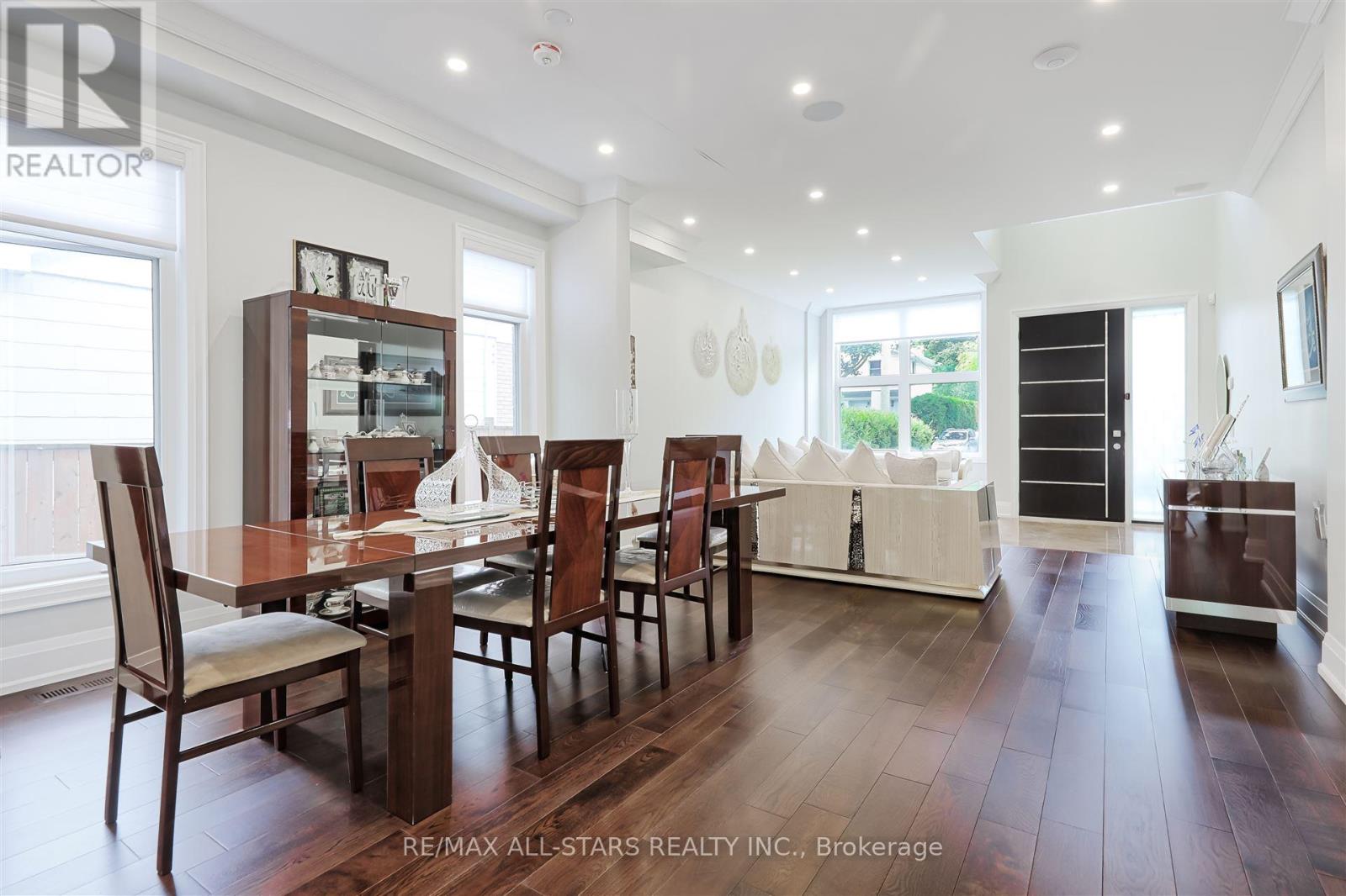 Photo 30 of 50 Eastville Avenue, Toronto ON