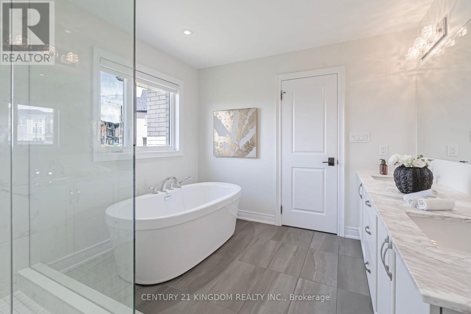 Photo 28 of 1219 Cactus Crescent, Pickering ON