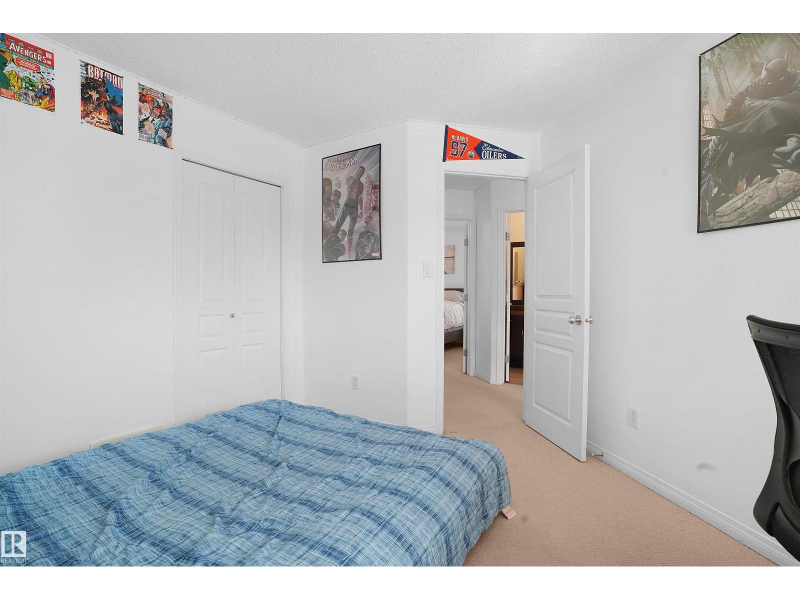 Photo 23 of 8378 Shaske Cr Nw, Edmonton AB