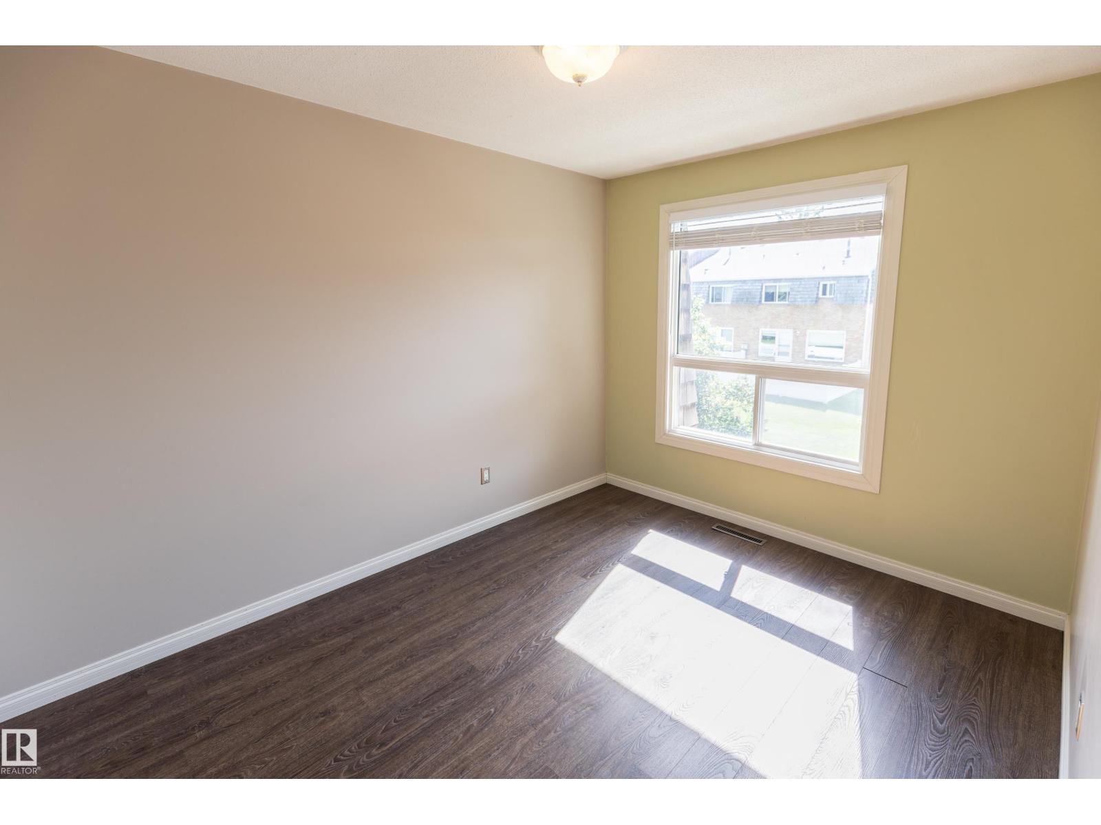 Photo 12 of 36 Great Oa, Sherwood Park AB